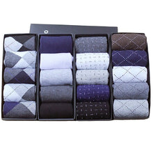 Load image into Gallery viewer, 5 Pairs Comfortable Stretchy Breathable Socks For Men
