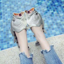 Load image into Gallery viewer, Unisex Casual Beach  Summer Fish Flip Flops freeshipping - Tyche Ace
