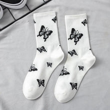 Load image into Gallery viewer, Unisex Cotton Floral Breathable Crew Socks freeshipping - Tyche Ace
