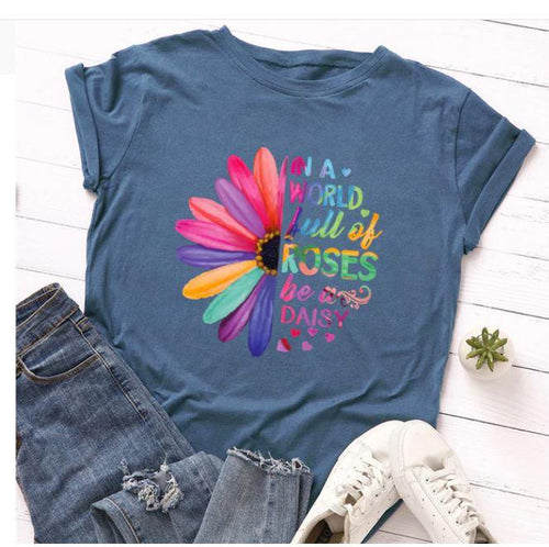 Women Stunning Roses Daisies T Shirt- Be different freeshipping - Tyche Ace