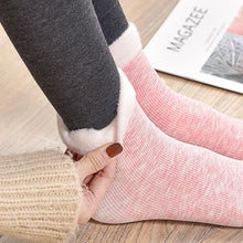 Load image into Gallery viewer, Women Winter Warm Cotton Plus Velvet Breathable Sweat-Absorbing Socks freeshipping - Tyche Ace

